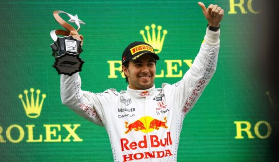 ‘Checo’ Pérez destaca ‘intensidad’ de la carrera tras alcanzar el podio del GP de Turquía