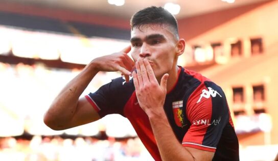 Johan Vásquez debuta en Serie A italiana con gol para el Genoa