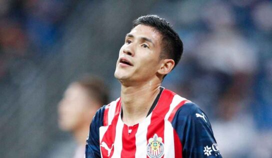 Cambio Sebastián Córdova por Uriel Antuna se mantendría estancado hasta la próxima semana
