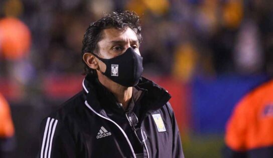 La IFFHS destaca a Roberto Medina como el mejor entrenador de la Concacaf a nivel femenil