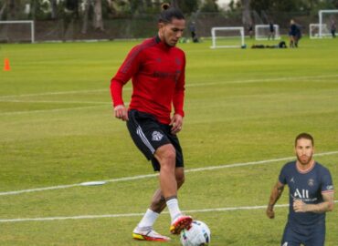 Comparan en Toronto a Carlos Salcedo con Sergio Ramos