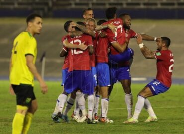 Acusa Jamaica a Costa Rica de jugar con elementos positivos de covid