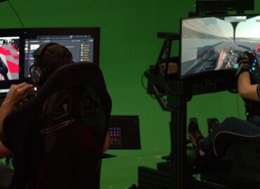 Trabajan en simuladores virtuales para fans de la Fórmula Uno
