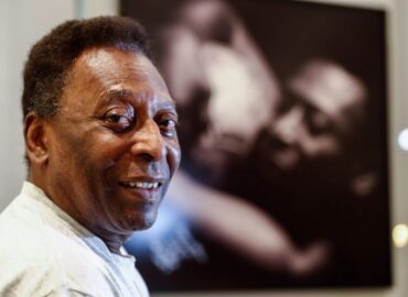 Pelé sufre infección urinaria durante hospitalización en Sao Paulo