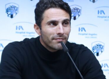 Será Aldo De Nigris auxiliar técnico de Vucetich