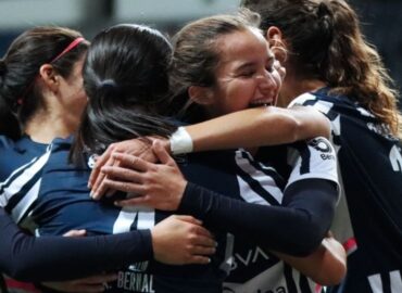 Pone Rayadas su invicto en juego ante Necaxa Femenil