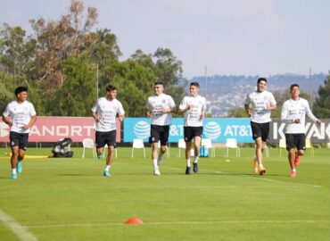 México inicia concentración para cierre de la eliminatoria mundialista