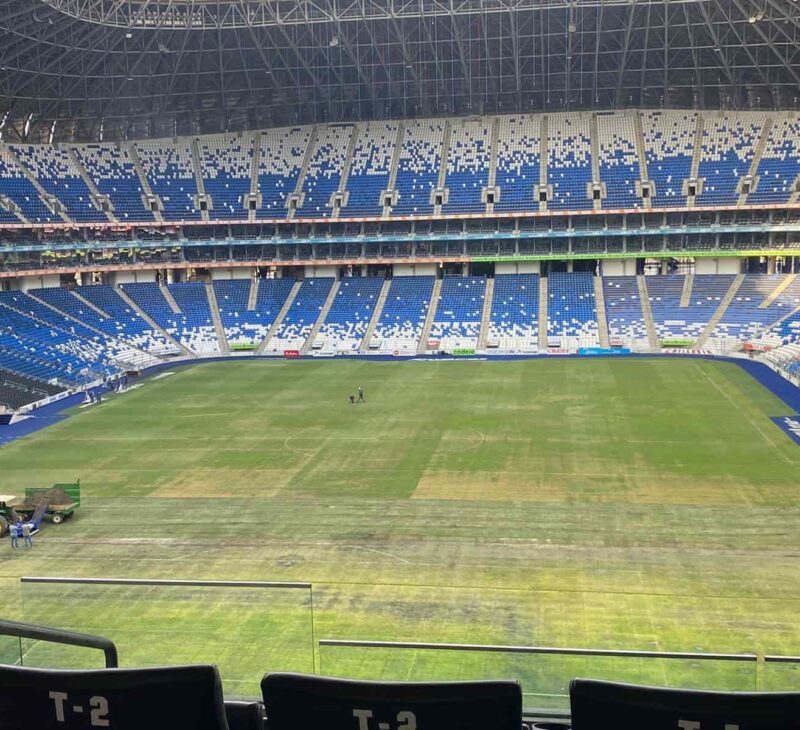 Cancha del Estadio BBVA estaría lista el domingo